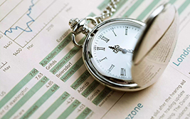英银议息夜恐被约翰逊抢走风头？明年降息预期骤升英镑如履薄冰！